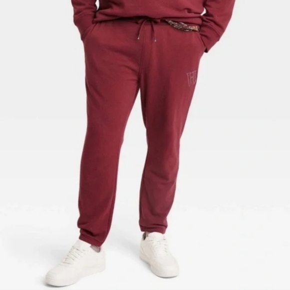 🎯Houston White × Target | Jogger Set In Burgundy - Picture 16 of 16